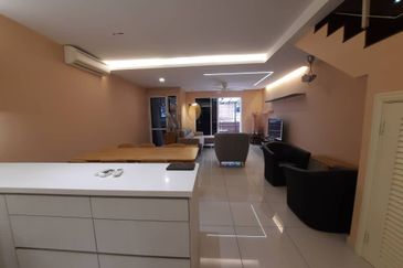 Desa ParkCity (Adiva)