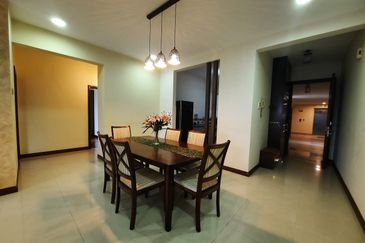 Desa ParkCity (Nadia Parkfront Condominium)