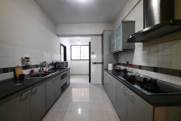 Desa ParkCity (Nadia Parkfront Condominium)