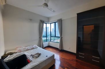 Desa ParkCity (Nadia Parkfront Condominium)