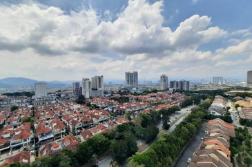 Desa ParkCity (Nadia Parkfront Condominium)