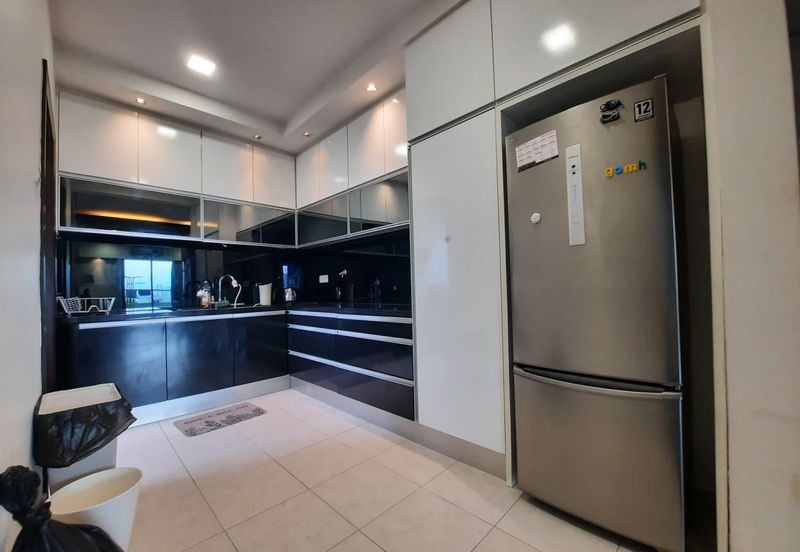 Desa ParkCity (Nadia Parkfront Condominium)