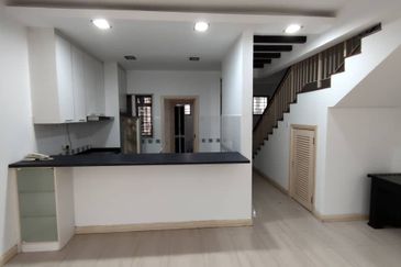 Desa ParkCity (Adiva)