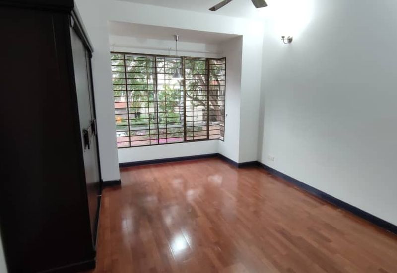 Desa ParkCity (Adiva)