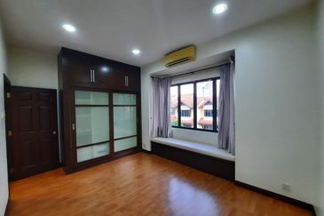 Desa ParkCity (Nadia Parkhomes)