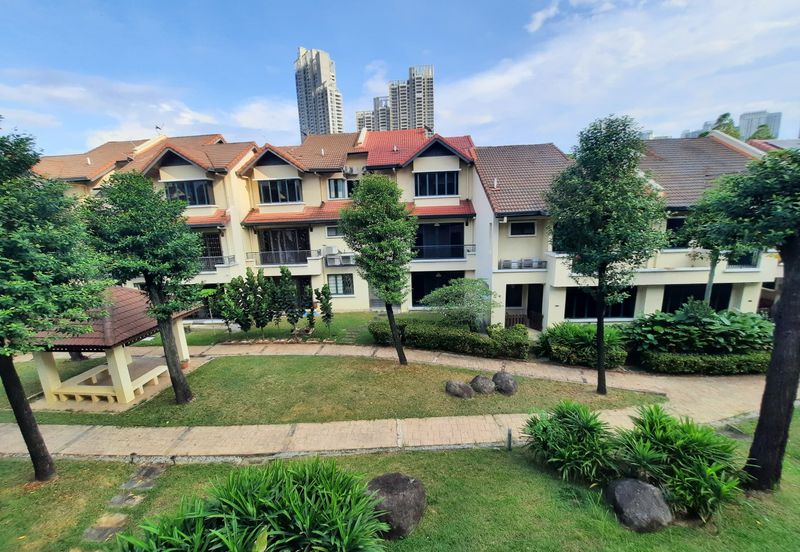 Desa ParkCity (Nadia Parkhomes)