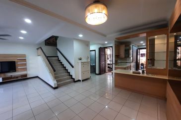 Desa ParkCity (Nadia Parkhomes)