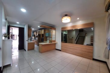 Desa ParkCity (Nadia Parkhomes)