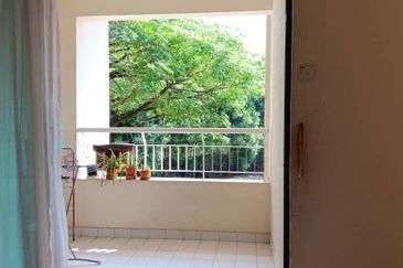 Desa ParkCity (Nadia Parkfront Condominium)