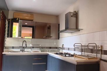 Desa ParkCity (Nadia Parkfront Condominium)