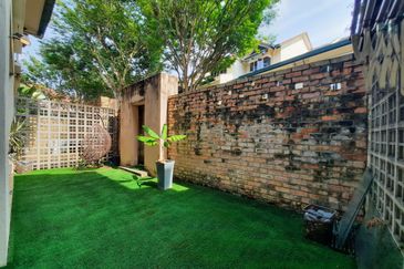 Desa ParkCity (Adiva)