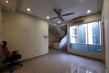 Desa ParkCity (Adiva)