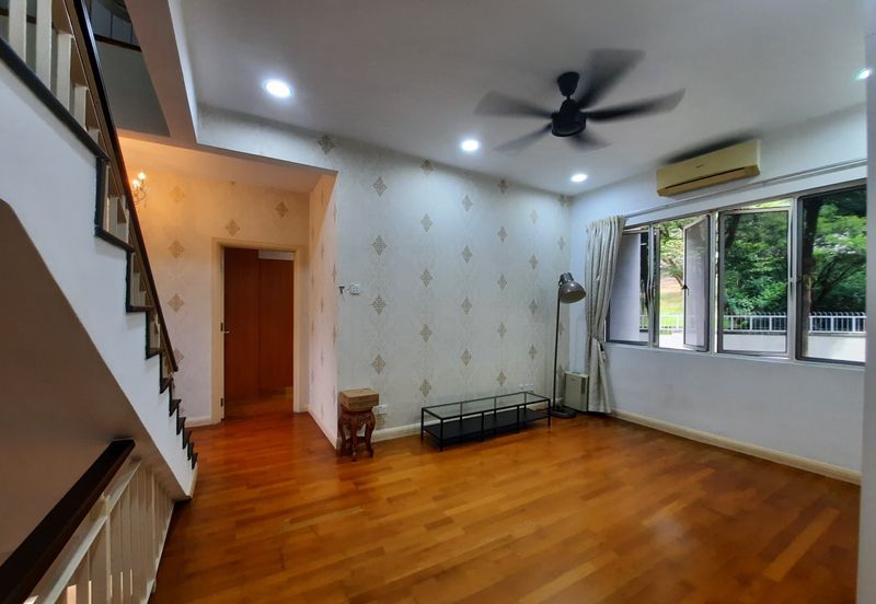 Desa ParkCity (Adora)