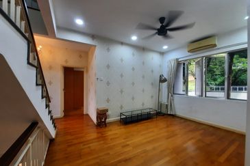 Desa ParkCity (Adora)