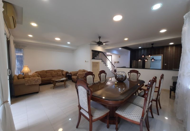 Desa ParkCity (Adora)