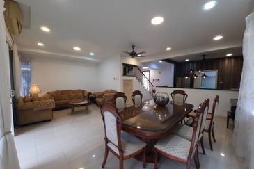 Desa ParkCity (Adora)