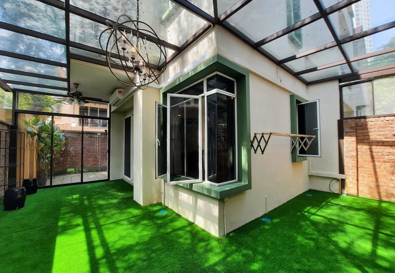 Desa ParkCity (Adora)