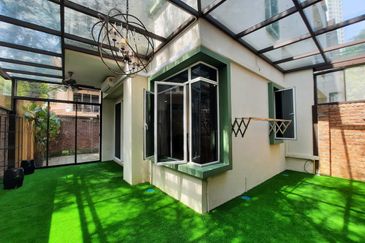 Desa ParkCity (Adora)