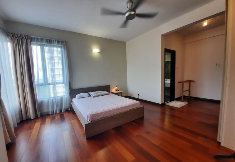 Desa ParkCity (Nadia Parkfront Condominium)