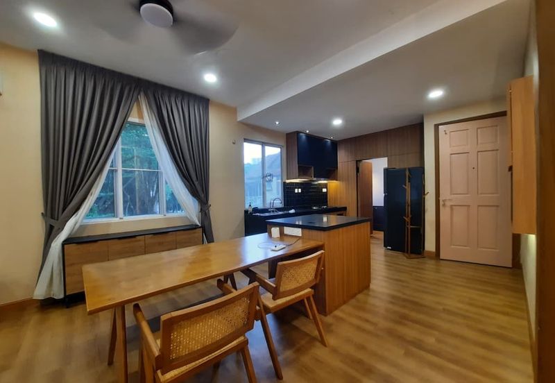 Desa ParkCity (Adora)