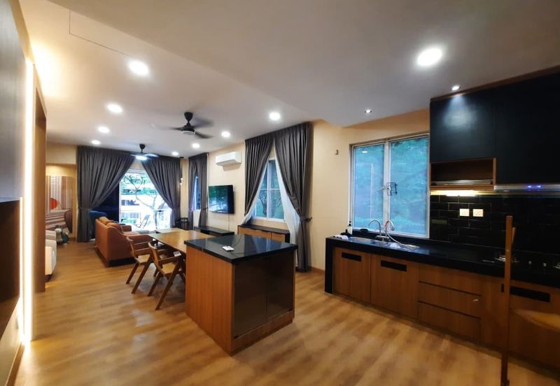 Desa ParkCity (Adora)