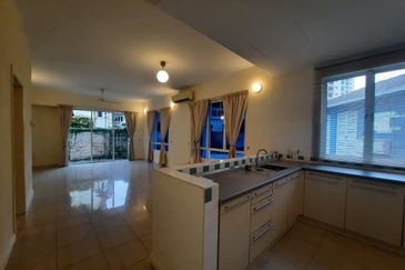 Desa ParkCity (Adiva)