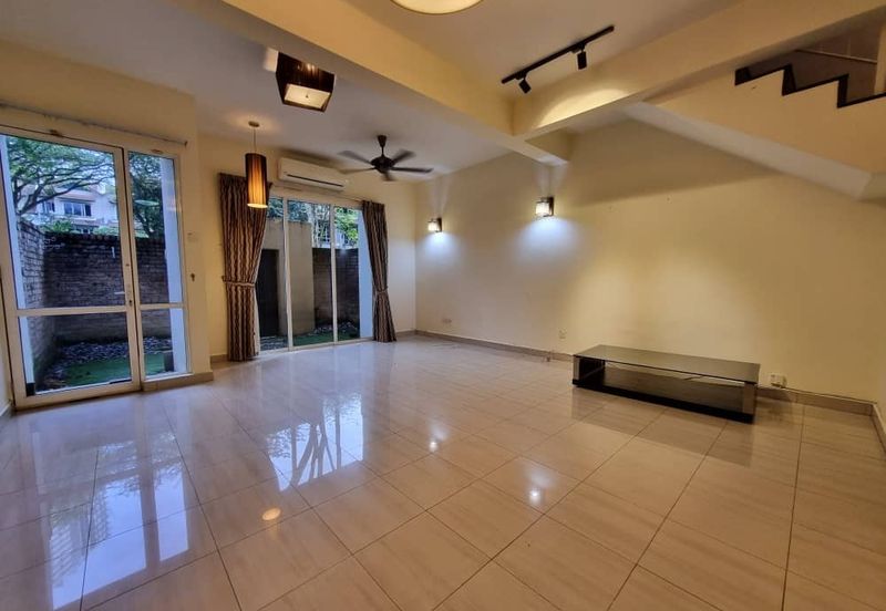 Desa ParkCity (Adora)