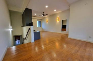 Desa ParkCity (Adora)