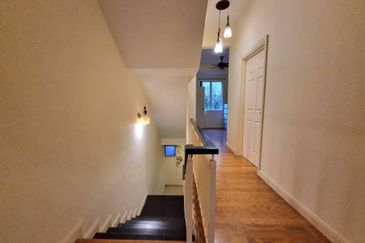 Desa ParkCity (Adora)