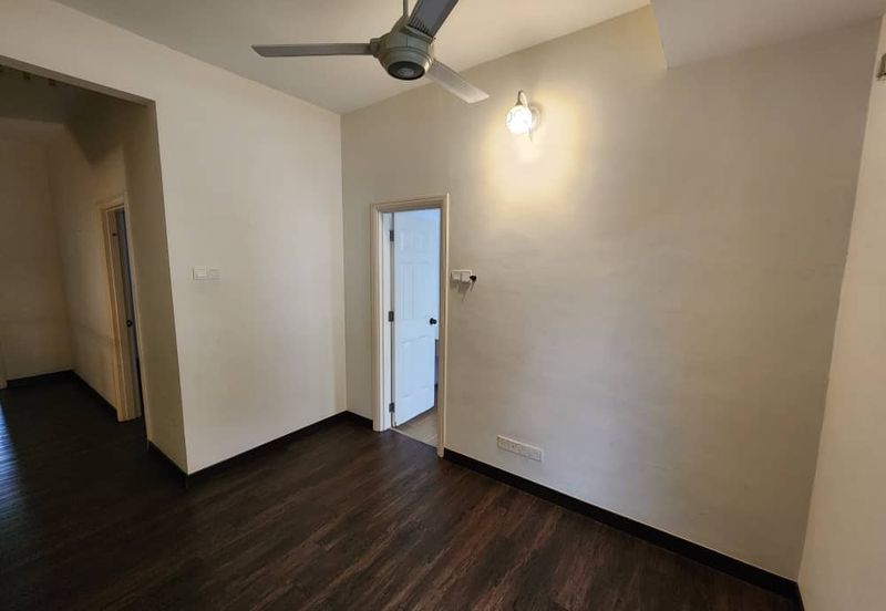 Desa ParkCity (Adora)