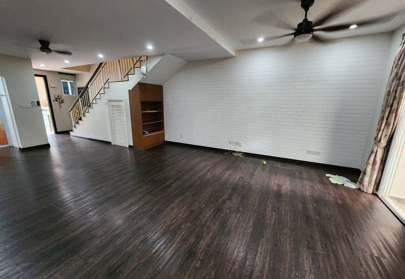 Desa ParkCity (Adora)