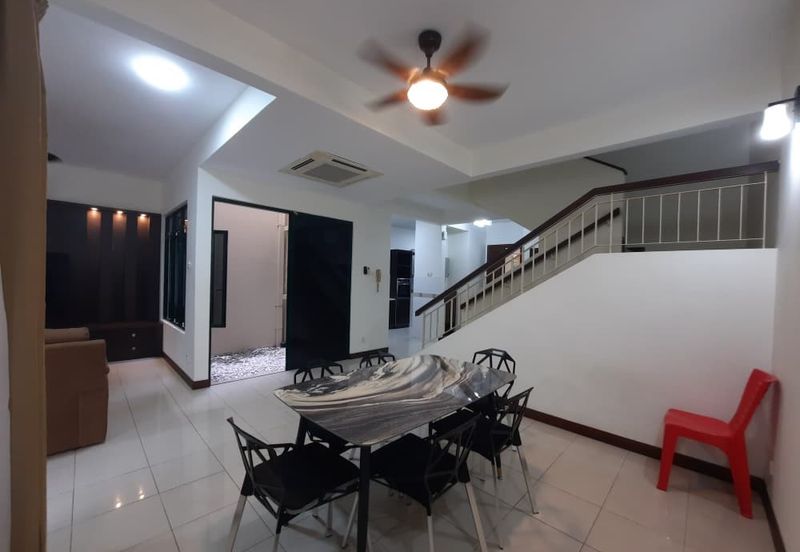 Desa ParkCity (Nadia Parkhomes)