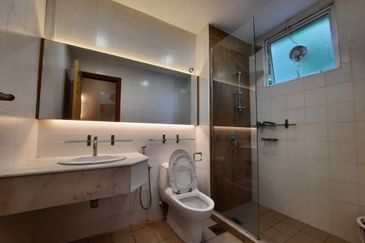 Desa ParkCity (Adora)