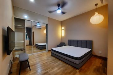 Desa ParkCity (Adora)