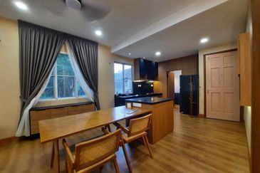 Desa ParkCity (Adora)