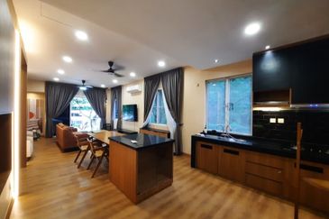 Desa ParkCity (Adora)