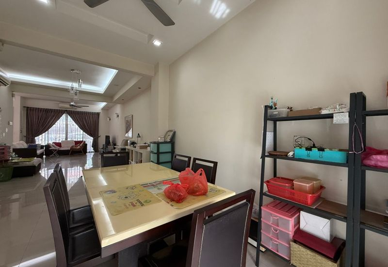 Desa ParkCity (SouthLake)