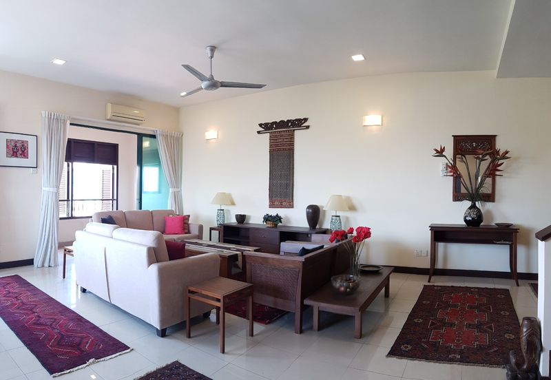 Desa ParkCity (Nadia Parkfront Condominium)