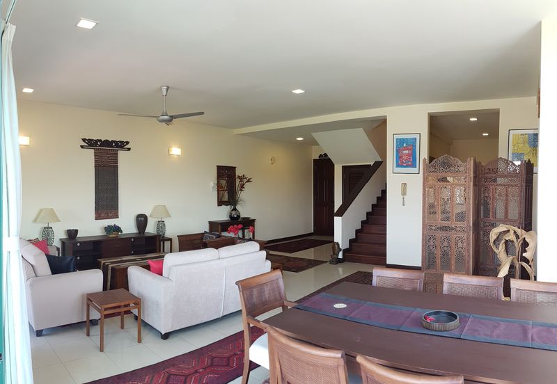 Desa ParkCity (Nadia Parkfront Condominium)