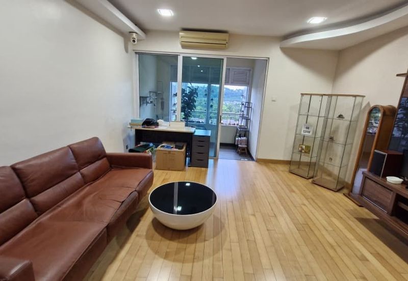 Desa ParkCity (Nadia Parkfront Condominium)