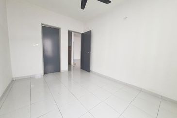 Residensi Laguna Biru 2