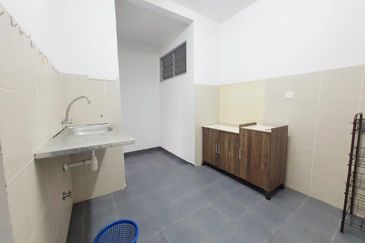 Residensi Laguna Biru 2
