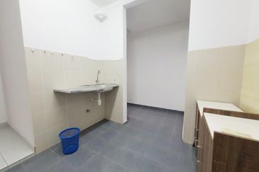 Residensi Laguna Biru 2