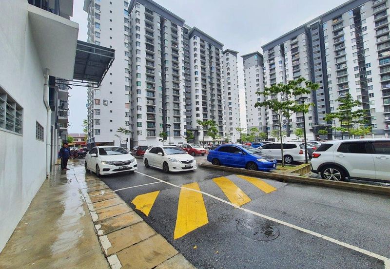 Residensi Laguna Biru 2