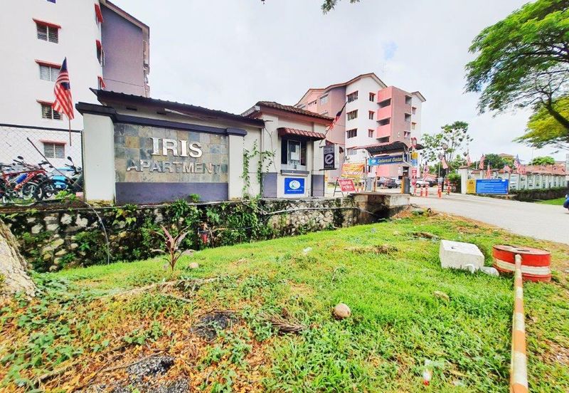 Iris Apartment, Taman Saujana Utama