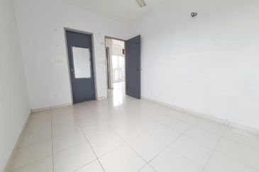 Residensi Laguna Biru 2