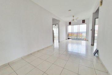 Residensi Laguna Biru 2