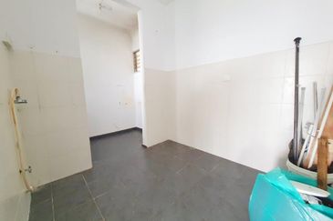 Residensi Laguna Biru 2