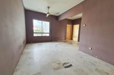 Residensi Warnasari 3