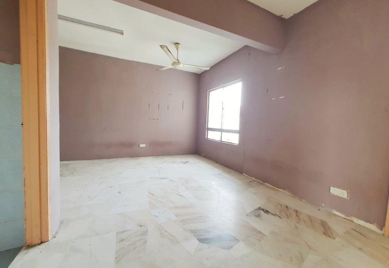 Residensi Warnasari 3